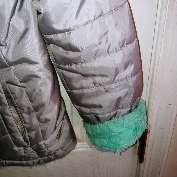 SO Girls Reversible Coat - Picture 7 of 9